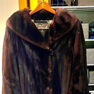 ✨ Vintage 1960s MCM Genuine Mink Fur Coat – Handcrafted in NYC ✨
